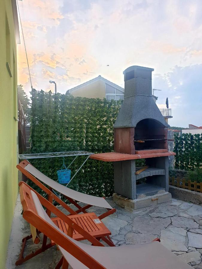 Studio Apartman Barbeta Grebaštica Buitenkant foto